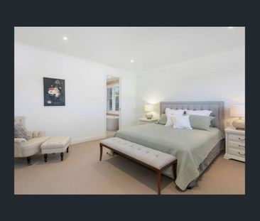 Spacious Family Home - Photo 2