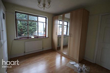 3 bedroom terraced house to rent - Photo 5