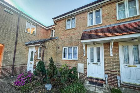 2 bedroom terraced house to rent - Photo 4