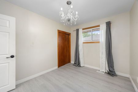 For Lease - 60 Champlain Avenue, Hamilton, Ontario - Photo 2