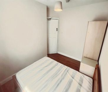 1 bedroom semi-detached house to rent - Photo 3