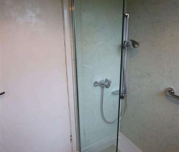 Woodlands Bungalow, Gileston, Barry, CF62 - Photo 6