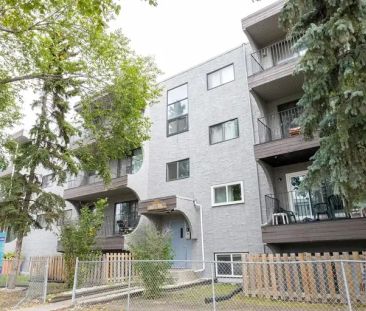 Washington Court | 10715 104 Street NW, Edmonton - Photo 1