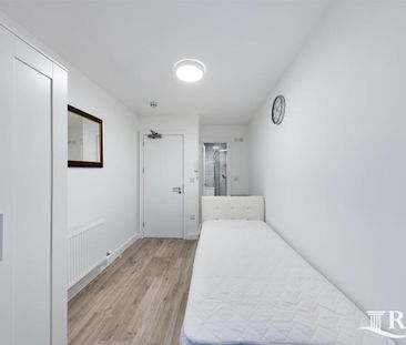 House share to rent - Photo 1