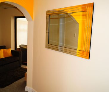 Bright & Modern Room | Quiet Neighborhood 🌿 Room 1 - Executive Doub... - Photo 6