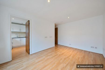 Studio to rent - Photo 2