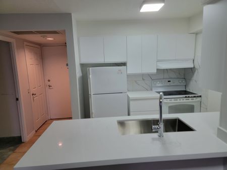 For Lease - 155 Beecroft Road Unit# 1512, Toronto, Ontario - Photo 5
