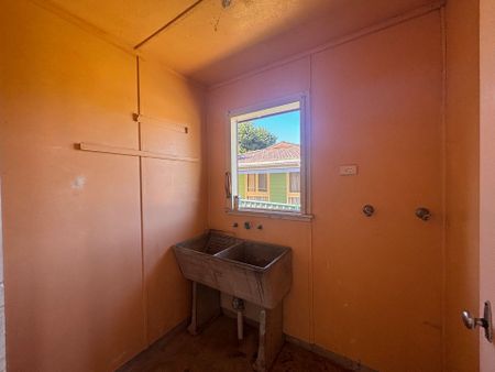 Sensational Space on Sampson - Photo 4