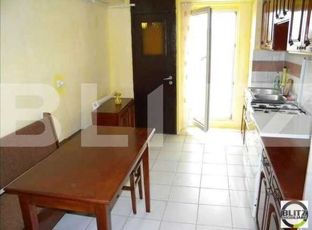 3 camere decomandate, mobilat dragut, zona Piata Marasti. La Prima inchiriere! - Photo 5
