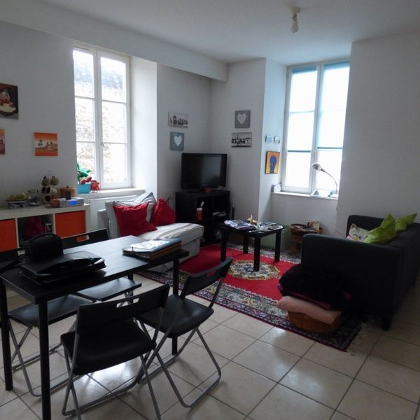 Location Appartement 2 pièces 49m² ANNONAY 07100 - Photo 1