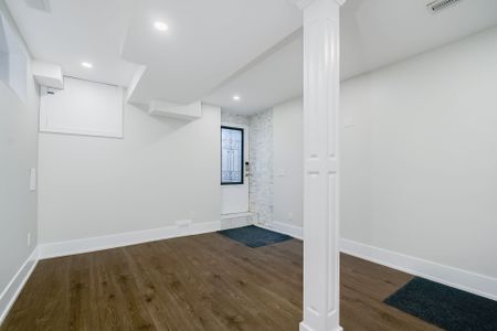 For Lease - 141 South Edgely Avenue Unit# LOWER, Toronto, Ontario - Photo 4