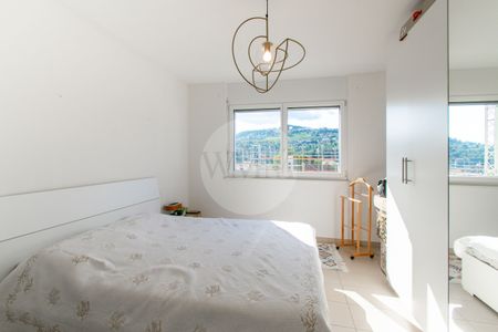 SPACIOUS AND BRIGHT 2.5 ROOMS - Photo 2