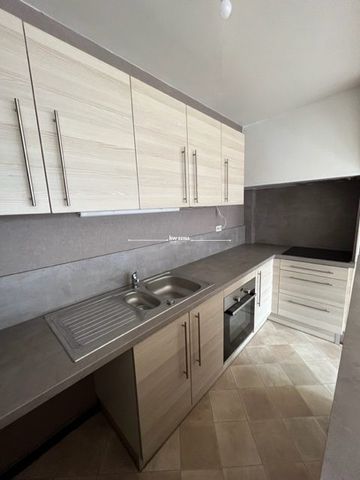 Location Appartement 2 pièces 47m² DUNKERQUE 59240 - Photo 5