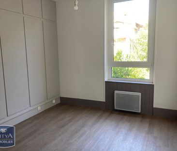 Location Appartement 2 pièces 46m² AGEN 47000 - Photo 2