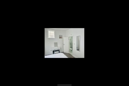 Room in a Shared House, Located In Finchley Central, N3 - Photo 3