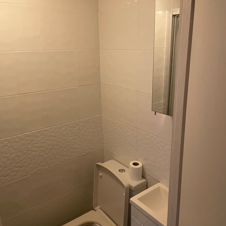 Studio Flat, Claremont Road, NW2 - Photo 1