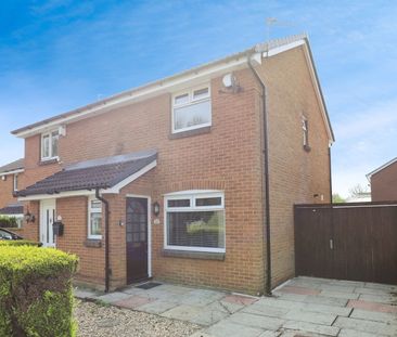 Lakeland Crescent, Bury - Photo 4