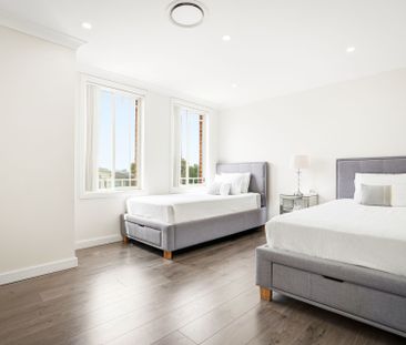 Stylish Fully Renovated Duplex in Prime Fairfield Heights Location - Photo 6