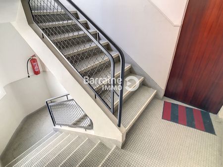 Location appartement à Brest, 4 pièces 68.04m² - Photo 2