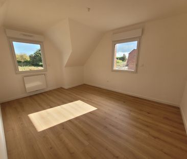 Location Maison 6 pièces 144m² HEM 59510 - Photo 2