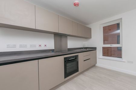 COPPER BEACH HORSFORTH LEEDS LS16 6FW - Photo 4