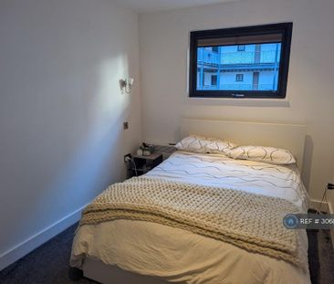 1 bedroom flat to rent - Photo 4
