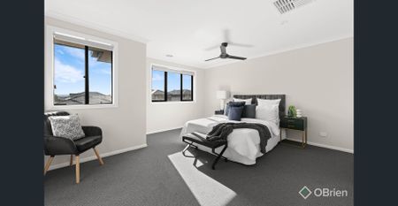 92 Fenway Boulevard, Clyde North, Vic 3978 - Photo 4