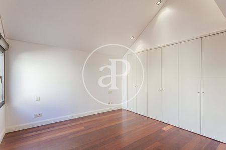 House for rent in La Finca (Pozuelo) - Photo 4