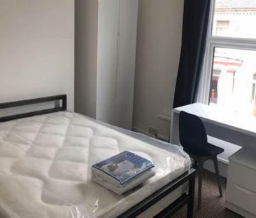 4 bedroom house share to rent - Photo 4