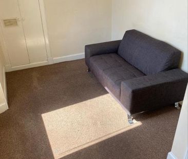 1 bedroom property to rent - Photo 3