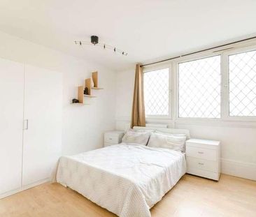 Burritt Road, Kingston, KT1 - Photo 1