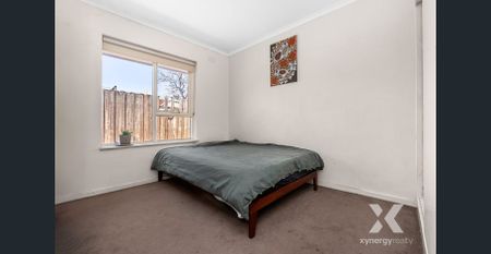 A Contemporary Haven in the Heart of Brunswick's Blue Ribbon Locale (unfurnished) - Photo 3