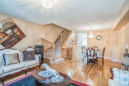 For Lease - 4271A Lawrence Avenue, Toronto, Ontario - Photo 4