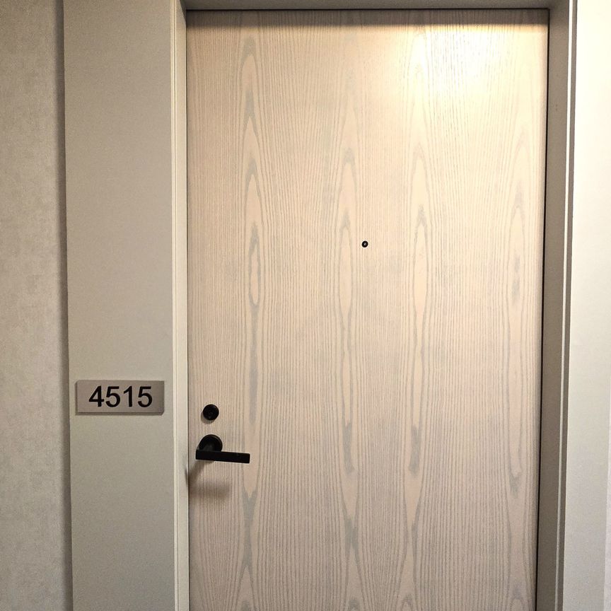 For Lease - 8 Interchange Way Unit# 4515, Vaughan, Ontario - Photo 1