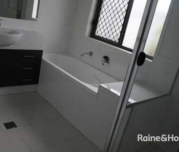 4 BEDROOM HOME RURALVIEW - Photo 2