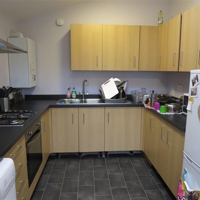 Bournemouth Trafalgar Road Winton, BH9, Dorset - Photo 1