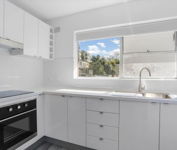 Well-Maintained Unit in Convenient Annandale Location - Photo 1