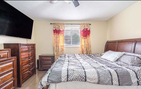 For Lease - 72 Norma Crescent, Brampton, Ontario - Photo 4