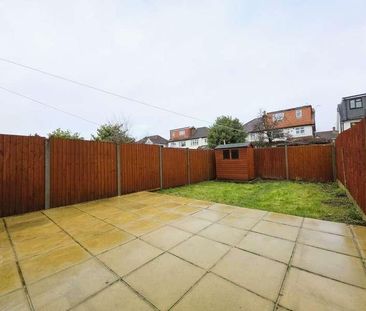 Court Way, Acton, W3 - Photo 6