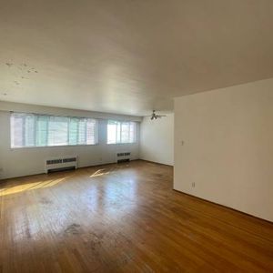 Marpole 1 bedroom apartment for rent - Photo 2