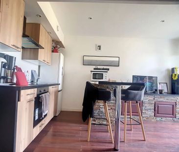 Location Appartement 1 pièces 25 m2 à Nice - Photo 2