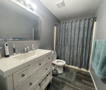 For Lease - 70 Chapman Court Unit# 23, London North, Ontario - Photo 3