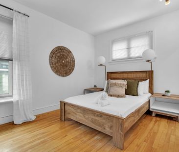 484 Gladstone - Photo 4