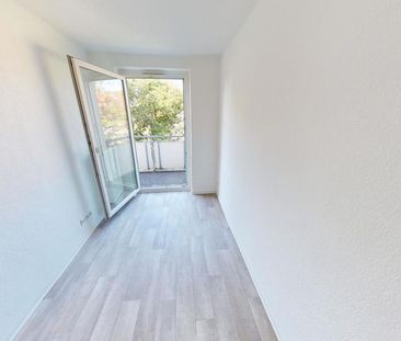 Bezugsfertige 3-Raum-Wohnung mit Balkon nahe Parkanlage - Photo 5