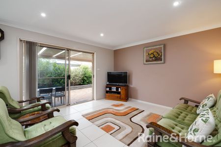 Functional 3-Bedroom Villa in Warners Bay - Photo 2