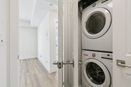 For Lease - 5035 Oscar Peterson Boulevard Unit# 32, Mississauga, Ontario - Photo 5