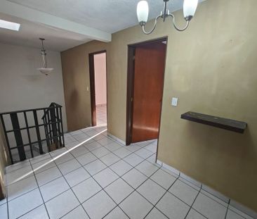 Se renta casa cerca de Plaza del Sol - Photo 4