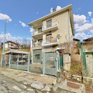 Quadrilocale in affitto - Photo 2