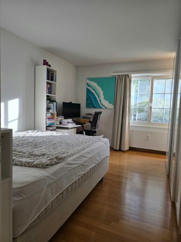 Charmante 3.5-Zimmer-Wohnung mit grosser Terrasse - Foto 2