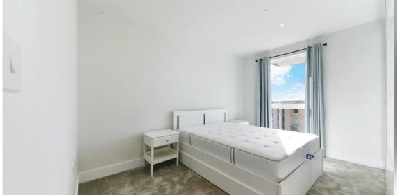 Room in a Shared Flat, London, SE3 - Photo 2